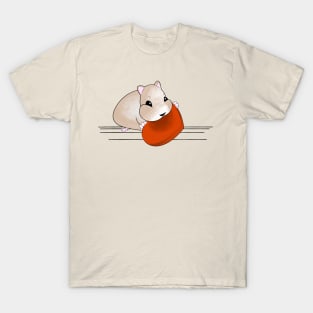 Determined hamster eating a carrot T-Shirt